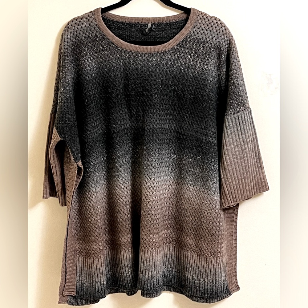 Paparazzi Cozy Tan, Gray Variegated Tunic Sweater elbow to 3/4 sleeves One Size